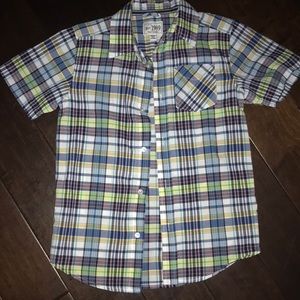 Children’s place button down shirt sleeve shirt